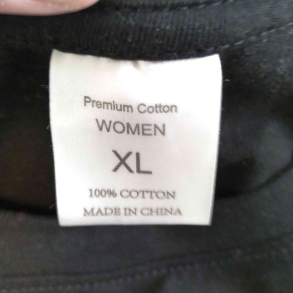 'I LIKE MY BOOKS SPICY & MY COFFEE ICY' SHIRT - Picture 4 of 7